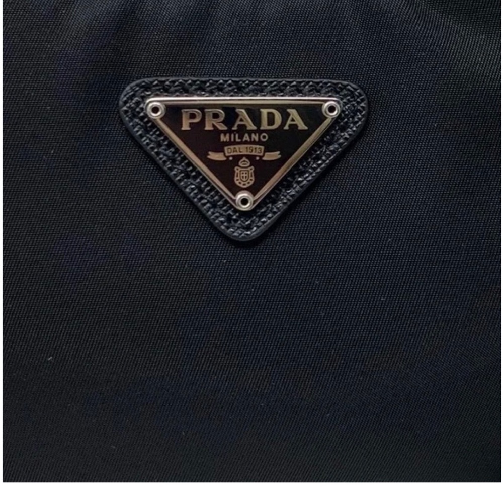 Prada Multiple Pochette Re-edition 2005 Black Nylon Bag - Picture 5 of 8